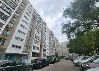 Продается 3-комнатная квартира, 96 м2, Челябинск, улица 250-летия Челябинска, 20А