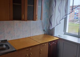 Сдам в аренду 2-комнатную квартиру, 42 м2, Прокопьевск, Черниговская улица, 16