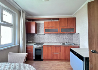 Продажа трехкомнатной квартиры, 74.8 м2, Москва, Лукинская улица, 8, район Ново-Переделкино