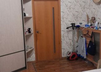 Продается комната, 82 м2, Екатеринбург, улица Уральских Рабочих, 52А, улица Уральских Рабочих