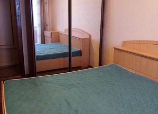 Сдача в аренду 2-ком. квартиры, 54 м2, Ульяновск, улица Кирова, 28