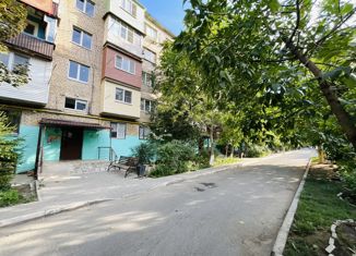 Продается 2-ком. квартира, 47.1 м2, Астрахань, Звёздная улица, 9, Советский район