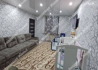 Продается трехкомнатная квартира, 76.5 м2, Орск, улица Кутузова, 26