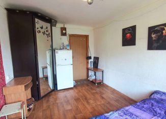 Продаю комнату, 65 м2, Находка, улица Малиновского, 9