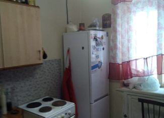 Продается 2-комнатная квартира, 47 м2, Осинники, улица Куйбышева, 10