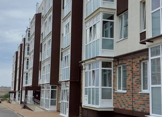 Продам 2-ком. квартиру, 47.5 м2, Михайловск, улица Антона Чехова, 42