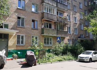 Продам двухкомнатную квартиру, 44 м2, Москва, Кронштадтский бульвар, 17к1