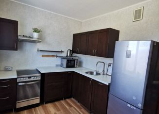 Продам однокомнатную квартиру, 37.3 м2, Новосибирская область, улица Сибиряков-Гвардейцев, 82