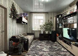 Продам 2-комнатную квартиру, 41 м2, Дзержинск, улица Пирогова, 27/3