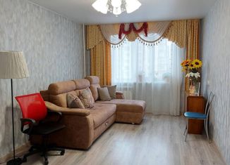 Продам 3-комнатную квартиру, 72 м2, Санкт-Петербург, проспект Пятилеток, 15к1, проспект Пятилеток