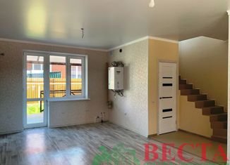 Продаю 2-ком. квартиру, 68.7 м2, станица Северская, улица Ленина, 21