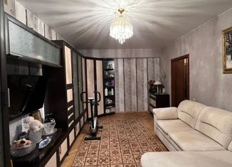 Продам 2-ком. квартиру, 42.5 м2, Москва, Варшавское шоссе, 69к2, исторический район Волхонка-ЗИЛ