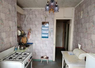 Продается трехкомнатная квартира, 53.3 м2, Мурманск, улица Ломоносова, 14