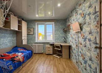 Продажа 2-комнатной квартиры, 55.4 м2, Псков, Ипподромная улица, 133