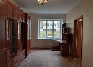 Продам 2-комнатную квартиру, 43.4 м2, Ленинградская область, Центральная улица, 2