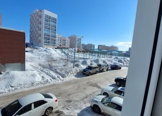 Продаю 2-комнатную квартиру, 51.7 м2, Петропавловск-Камчатский, улица Ларина, 48, микрорайон Северо-Восток