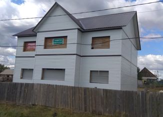 Продаю дом, 230 м2, село Исянгулово, улица Корнеева, 3