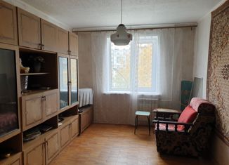 Продам 1-комнатную квартиру, 31.5 м2, Радужный, 3-й квартал, 11