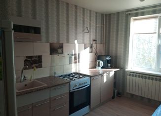 Продается 3-комнатная квартира, 72 м2, Ейск, улица Седина, 46/3