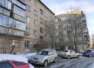 Продам двухкомнатную квартиру, 41 м2, Челябинск, Тракторозаводский район, улица Танкистов, 154