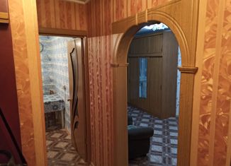 Продам 1-комнатную квартиру, 30 м2, Белогорск, улица 50 лет Комсомола, 14