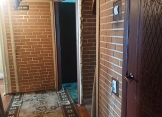 Продам 3-ком. квартиру, 57 м2, Искитим, микрорайон Южный, 4