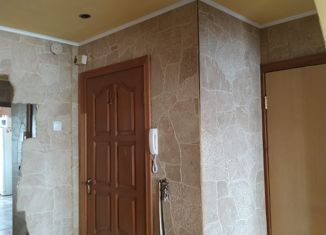 Продаю четырехкомнатную квартиру, 70.6 м2, Данков, Спортивный переулок, 3