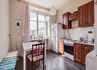 Продаю трехкомнатную квартиру, 72.3 м2, Москва, улица Дмитрия Ульянова, 4к2, улица Дмитрия Ульянова