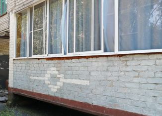 3-комнатная квартира на продажу, 65.4 м2, Павловск, улица 8 Марта, 42