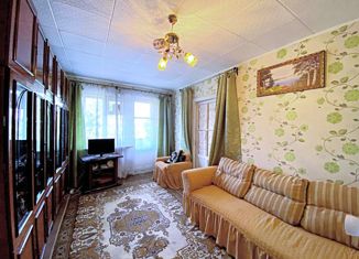 Продажа 3-комнатной квартиры, 56.6 м2, Армавир, 2-я улица Урицкого, 31