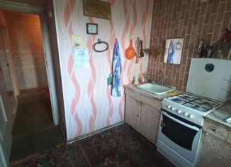 Продам 2-комнатную квартиру, 38 м2, Энгельс, улица Ломоносова, 11