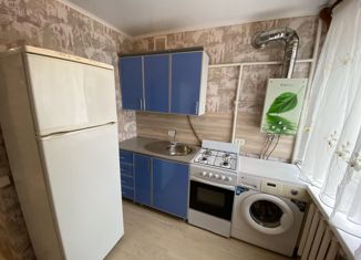 Двухкомнатная квартира на продажу, 45 м2, Армавир, улица Урицкого, 140