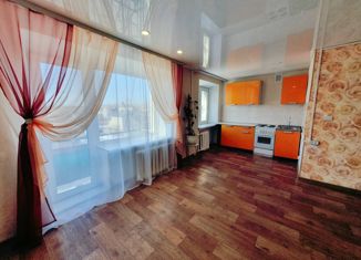 Продаю 2-комнатную квартиру, 43 м2, Белогорск, Авиационная улица, 19