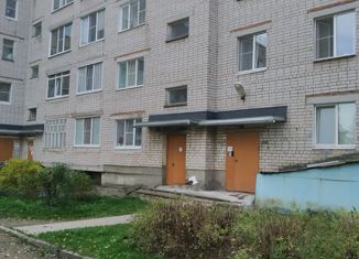 Продаю 1-ком. квартиру, 32.3 м2, село Шухободь, Центральная улица, 10