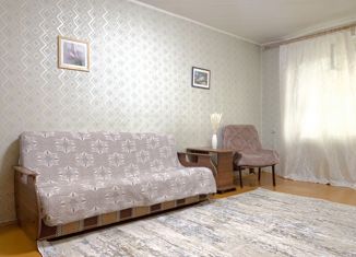 Однокомнатная квартира на продажу, 30 м2, Челябинск, Молдавская улица, 19, Курчатовский район