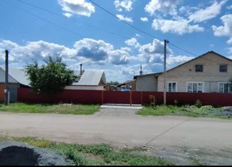 Продажа 3-ком. квартиры, 96 м2, село Бурибай, улица Мира, 17