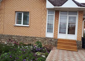 Продам дом, 65 м2, поселок городского типа Уруссу, улица Альберта Шамкина, 33