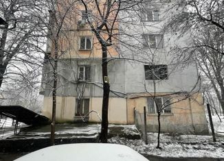 Продаю трехкомнатную квартиру, 54 м2, Симферополь, улица Беспалова, 37