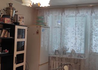 Продается двухкомнатная квартира, 39.8 м2, поселок городского типа Приютово, улица Свердлова, 1А