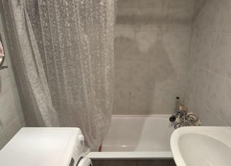 3-ком. квартира на продажу, 64.5 м2, Ростов, 1-й микрорайон, 28