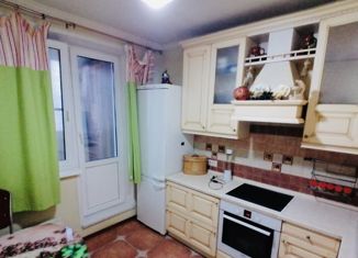 Продам 2-комнатную квартиру, 52.7 м2, дачный посёлок Кокошкино, улица Дзержинского, 4