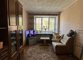 Продам двухкомнатную квартиру, 41.2 м2, поселок городского типа Инской, улица Ильича, 5
