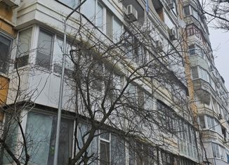 2-комнатная квартира на продажу, 43 м2, Керчь, улица Генерала Петрова, 24