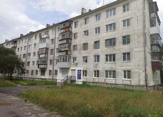 Продам 2-ком. квартиру, 42.9 м2, Свердловская область, улица Победы, 22А