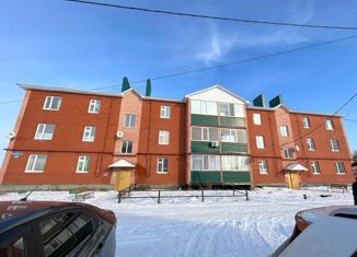Продается двухкомнатная квартира, 52.4 м2, село Бакалы, площадь Ворошилова, 34