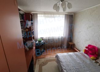 Продается 2-комнатная квартира, 51 м2, село Зимогорье, Заводская улица, 4