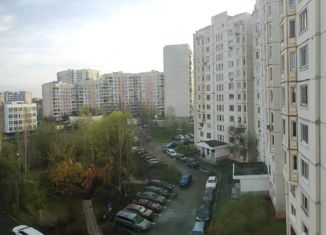 Трехкомнатная квартира на продажу, 78.3 м2, Москва, улица Адмирала Лазарева, 64, ЮЗАО