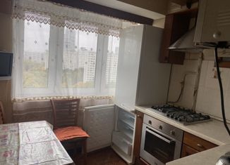 Сдаю в аренду 2-ком. квартиру, 52 м2, Москва, улица Обручева, 28к2, ЮЗАО