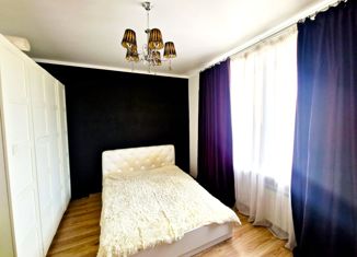 Продажа 3-ком. квартиры, 83 м2, Омск, улица Пушкина, 76, Центральный округ