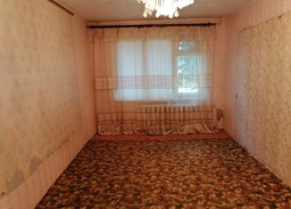 Продам 2-комнатную квартиру, 44.6 м2, Новотроицк, улица Уметбаева, 3А